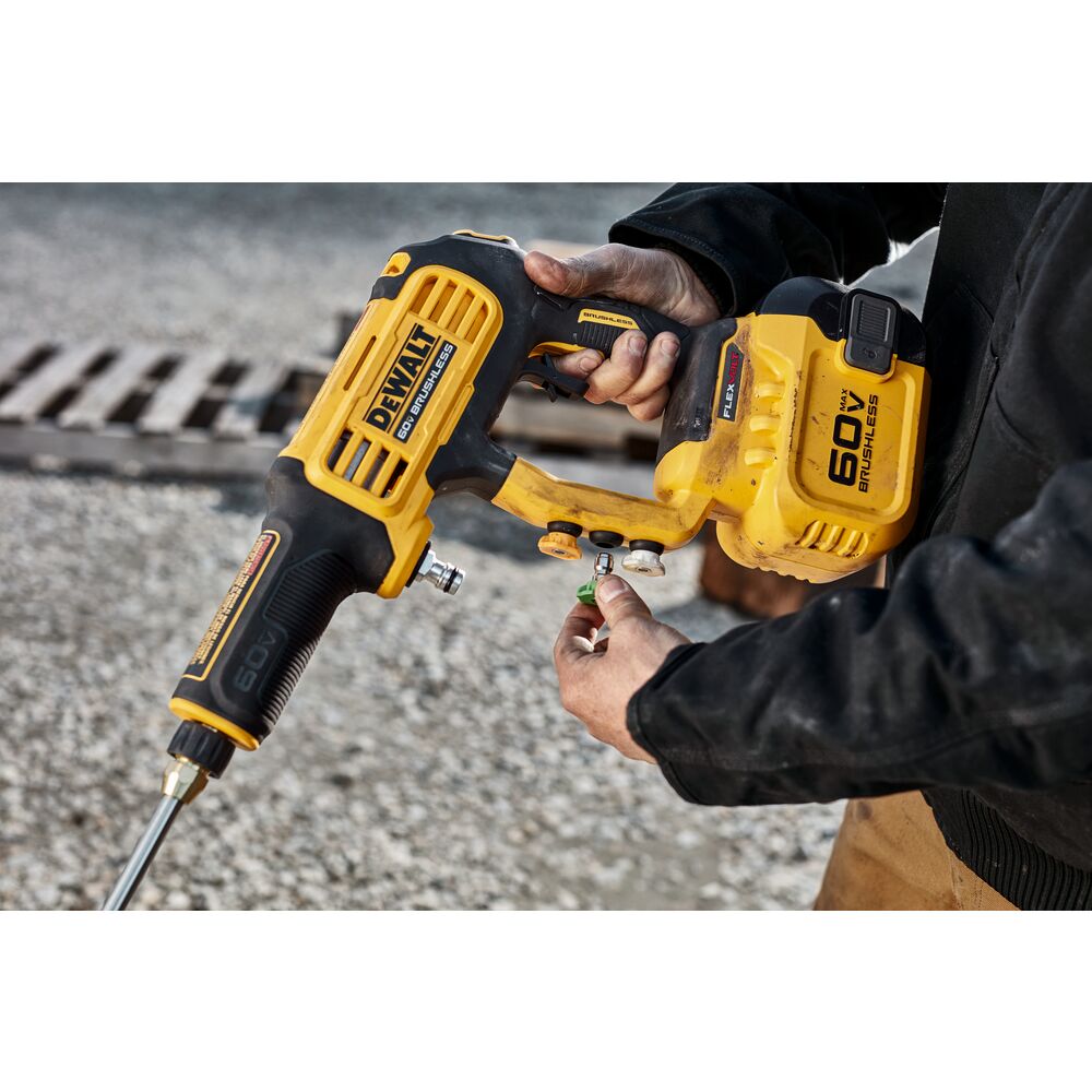 DeWalt DCPW1000B 60V FLEXVOLT 1000 PSI Cordless Pressure Washer