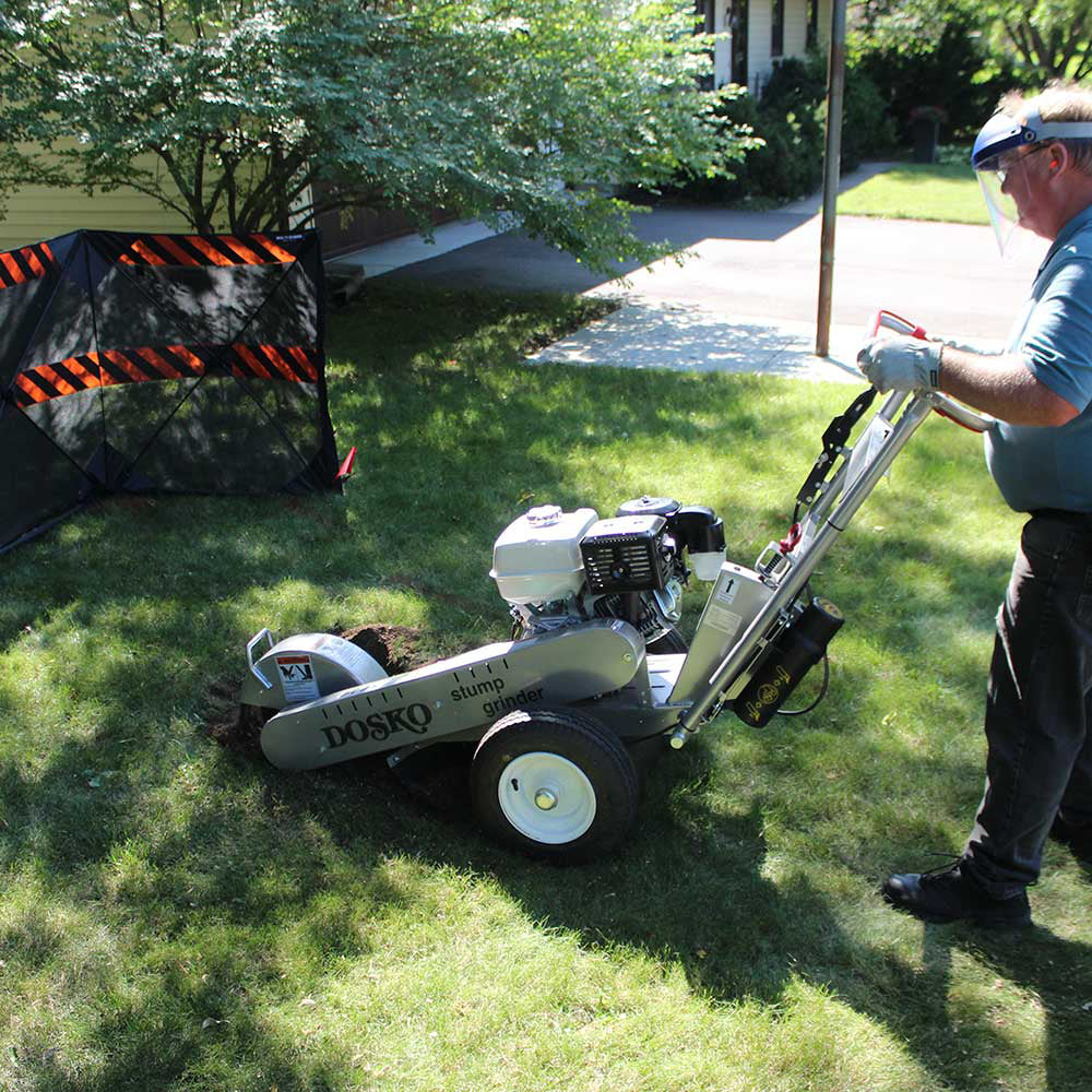Dosko 337-13HC 13 HP Stump Grinder Walk-Behind w/ Honda GX390