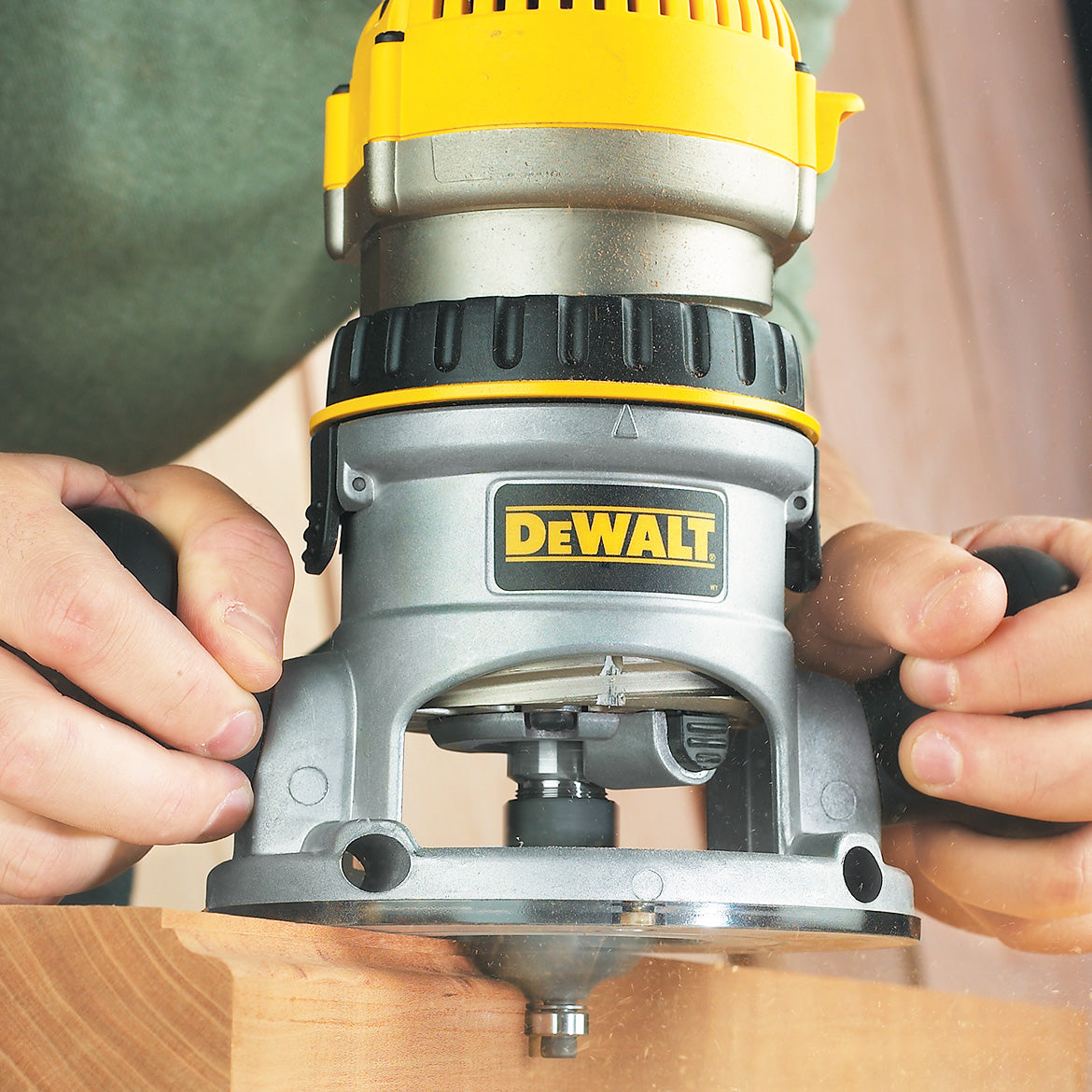 DeWALT DW618 2-1/4 HP EVS Fixed Base Woodworking Router w/ Soft Start ...