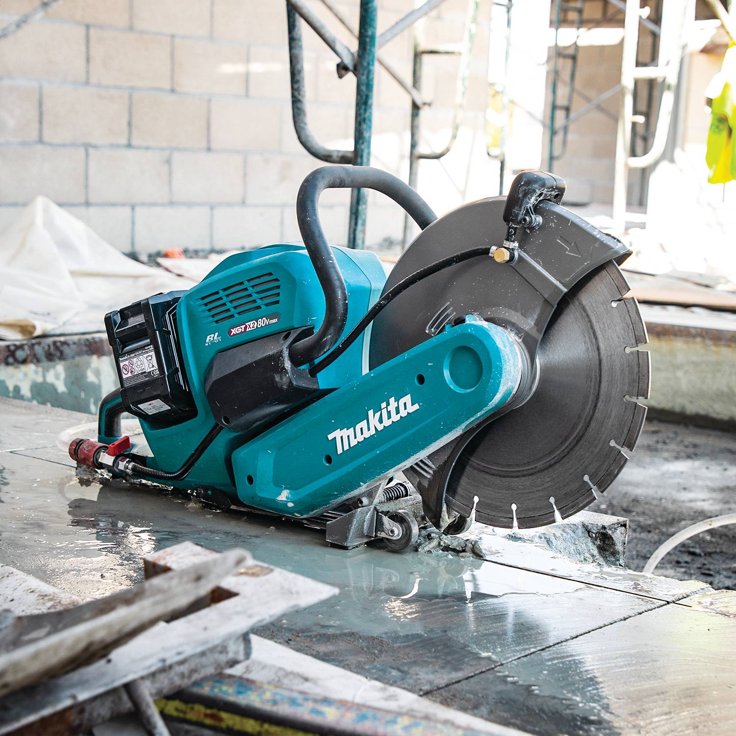 Borneobulletin Com Makita Electric Concrete Saw 14 SAW ROAD 2STK