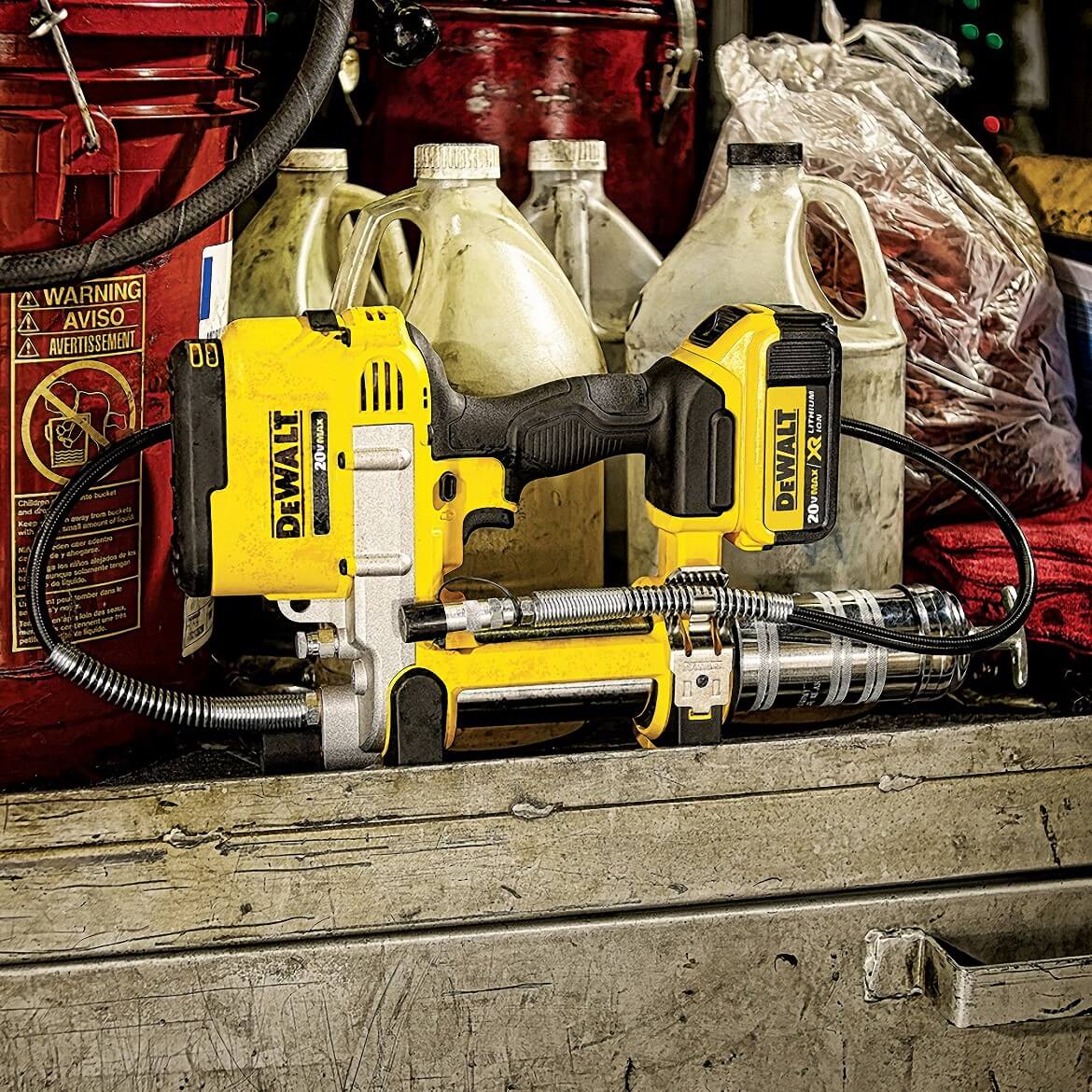 DeWALT DCGG571M1 20V MAX Lithium Ion Automatic 42