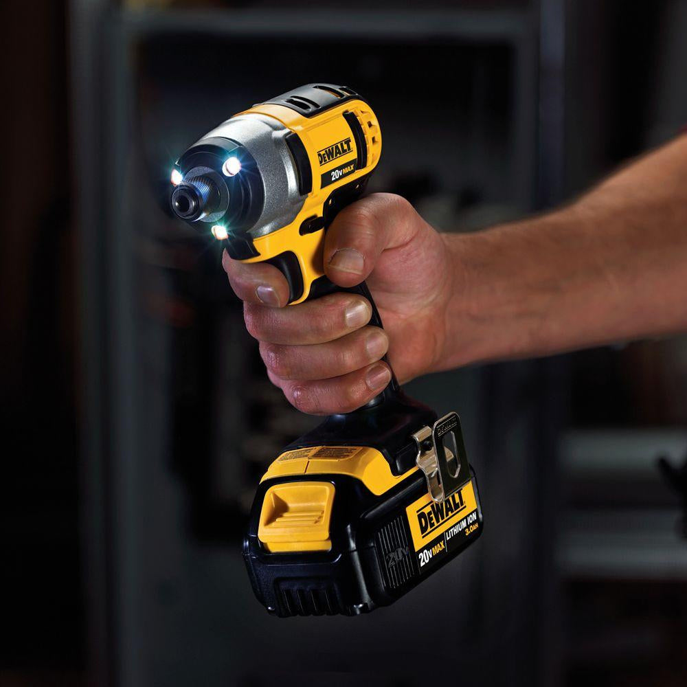 DeWALT DCK240C2 20V Compact Drill Driver/Impact Driver Combo Kit