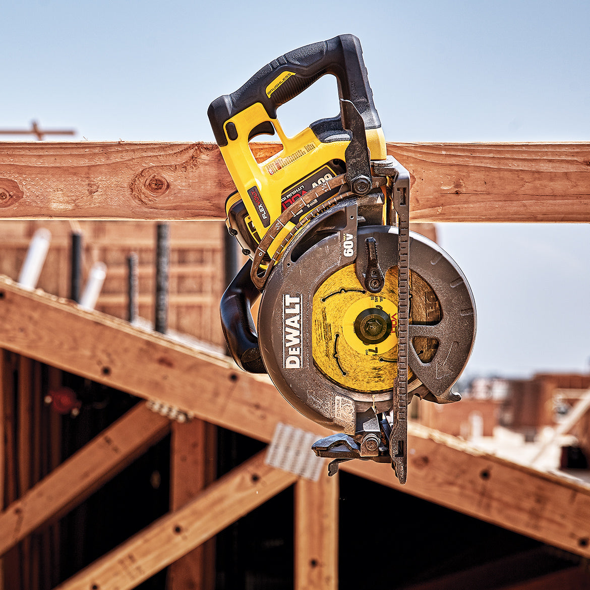 Dewalt Flexvolt Left Handed Saw DEWALT FLEXVOLT 7-1/4 24 Tooth