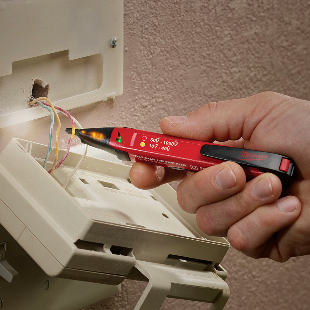 2200-20 - Milwaukee 2200-20 - Voltage Detector 2200-20 - Milwaukee 2200-20 - Voltage Detector